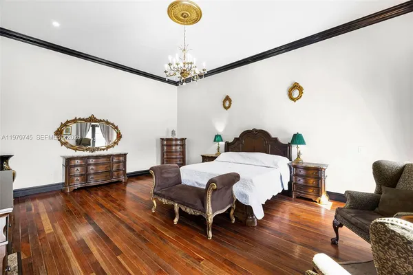 $15,000 | 9815 Southwest 114th Street, Miami, FL 33176