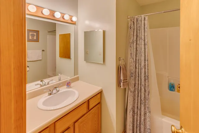 $415,000 | 4 Jack O'Lantern Drive, Unit 31, North Woodstock, NH 03262