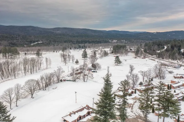 $415,000 | 4 Jack O'Lantern Drive, Unit 31, North Woodstock, NH 03262