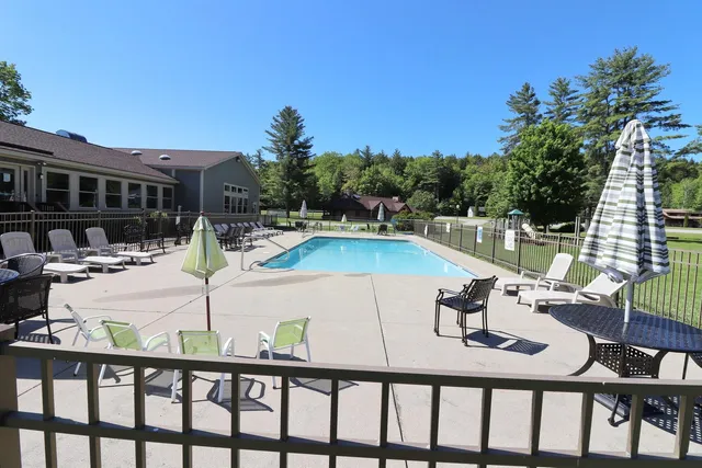 $415,000 | 4 Jack O'Lantern Drive, Unit 31, North Woodstock, NH 03262