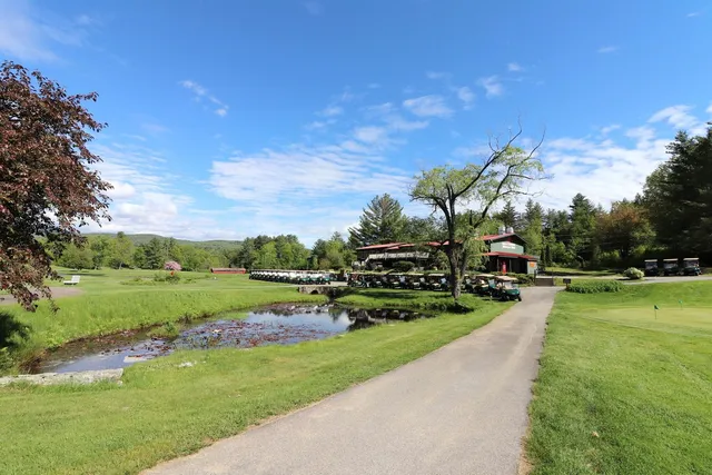 $415,000 | 4 Jack O'Lantern Drive, Unit 31, North Woodstock, NH 03262