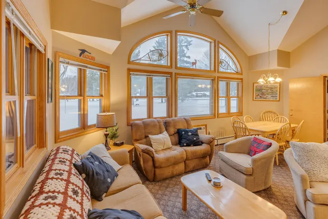 $415,000 | 4 Jack O'Lantern Drive, Unit 31, North Woodstock, NH 03262