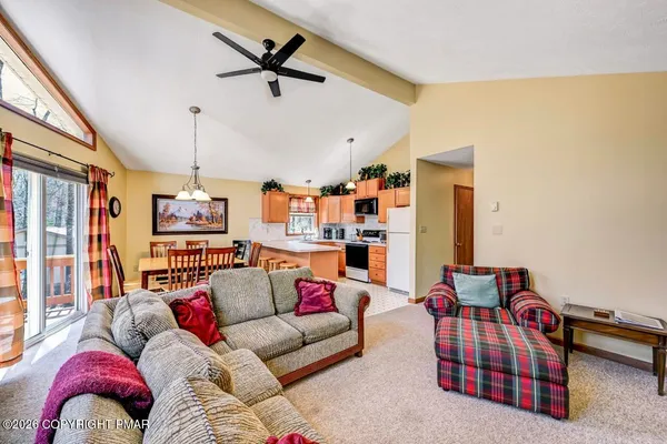 $319,000 | 89 Thomas Lane, Albrightsville, PA 18210