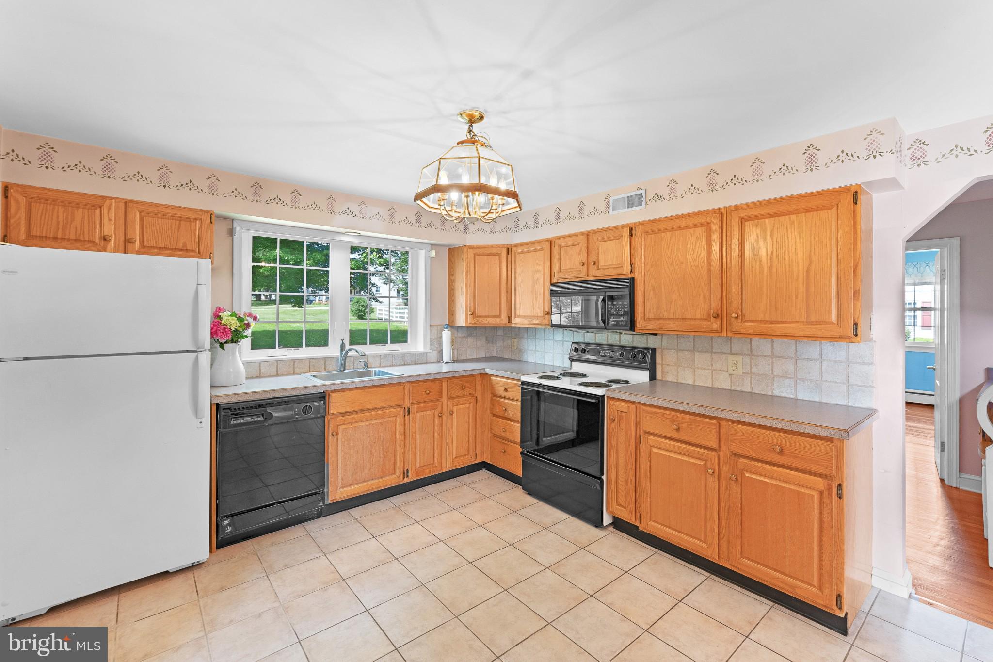 101 Crestview Road Hatboro, PA 19040 - Photo 11 of 37 Gallery Image 11