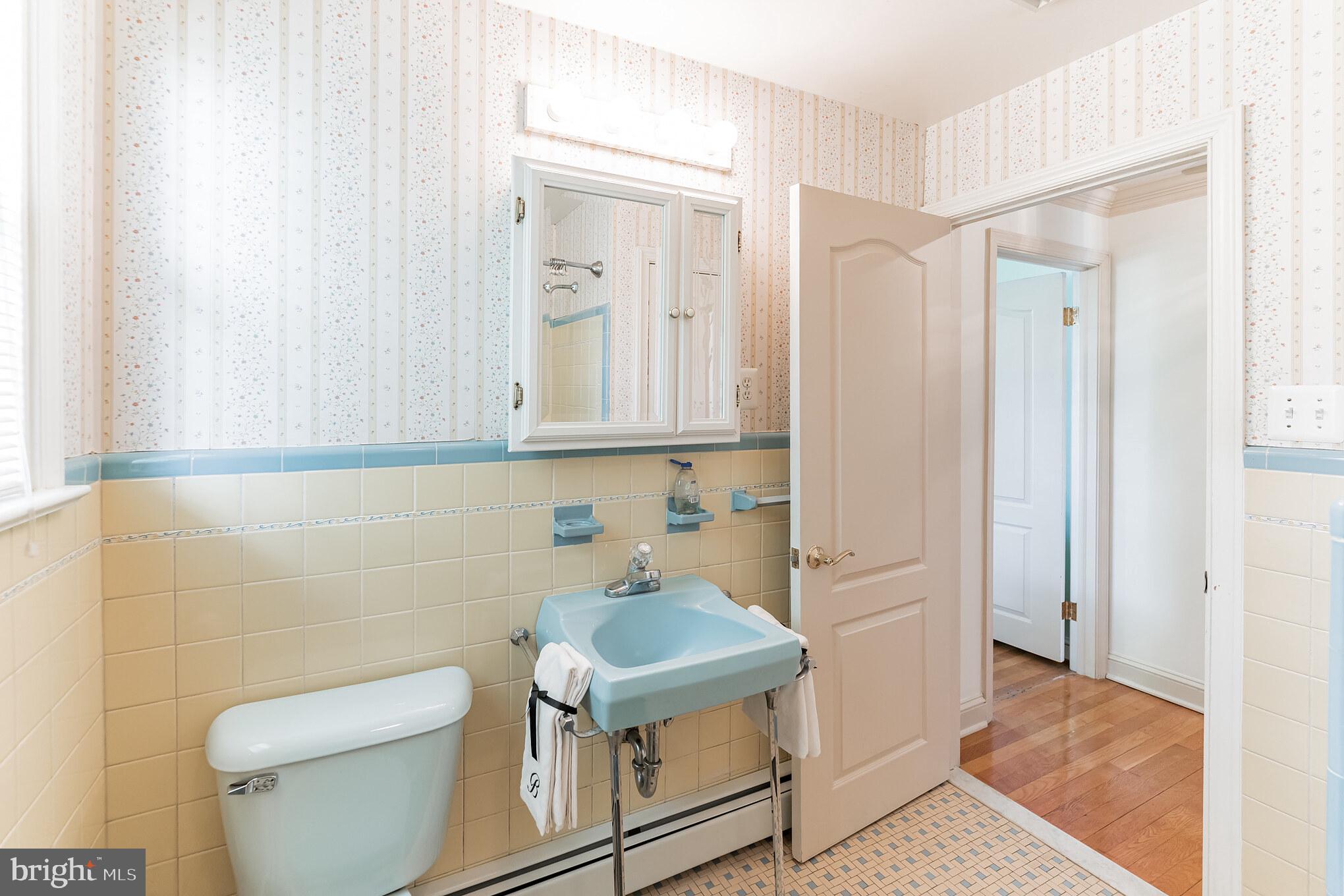 101 Crestview Road Hatboro, PA 19040 - Photo 26 of 37 Gallery Image 26