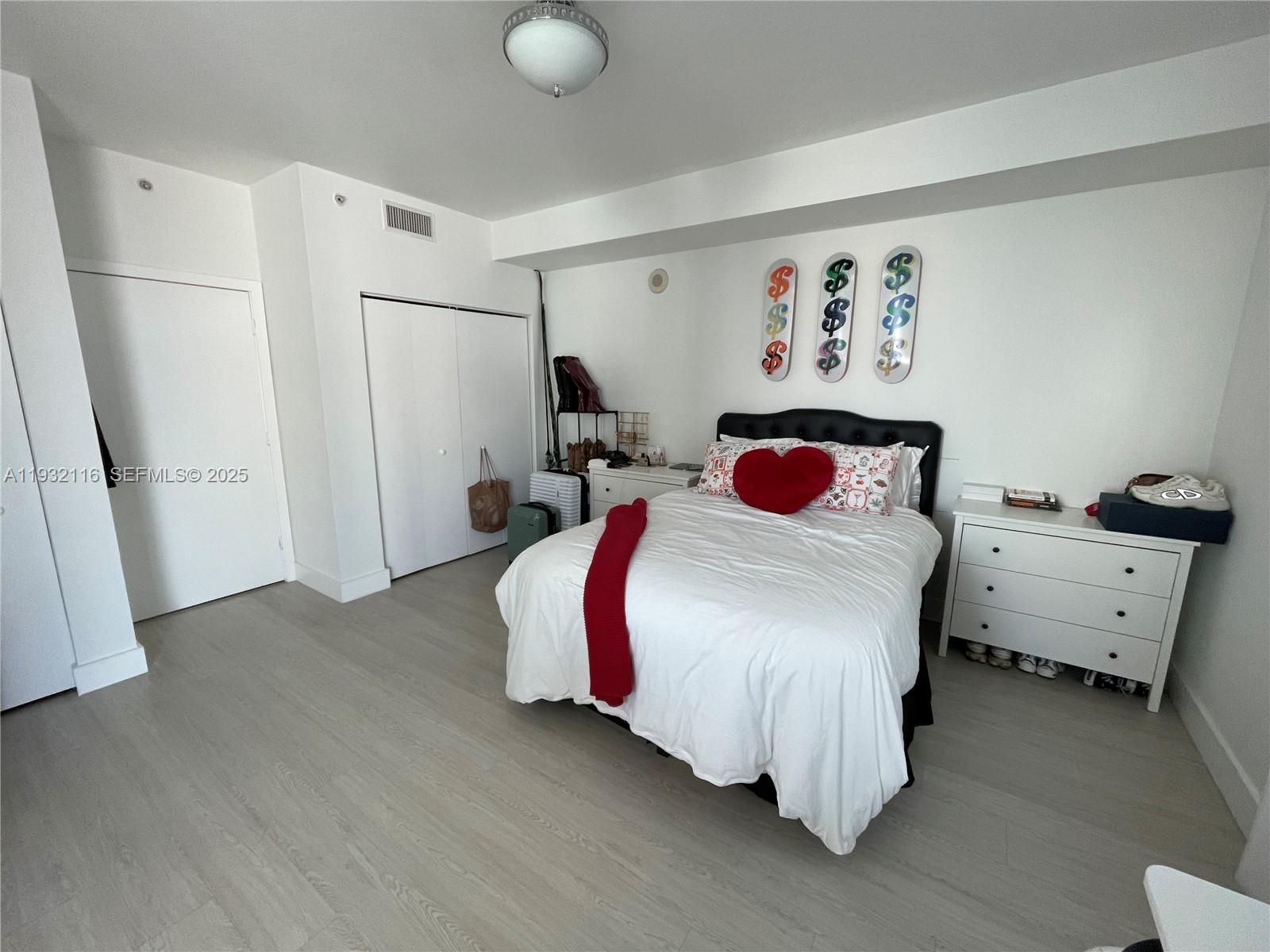 90 Southwest 3rd Street, Unit 1205 Miami, FL 33130 - Photo 7 of 26