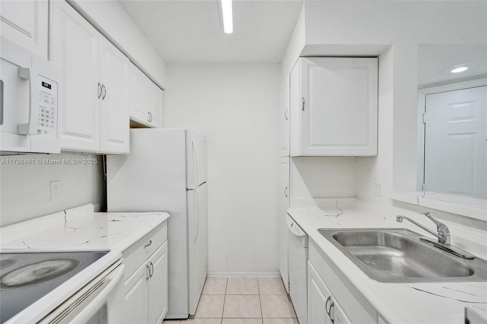 2866 South University Drive, Unit 5107 Davie, FL 33328 - Photo 10 of 26