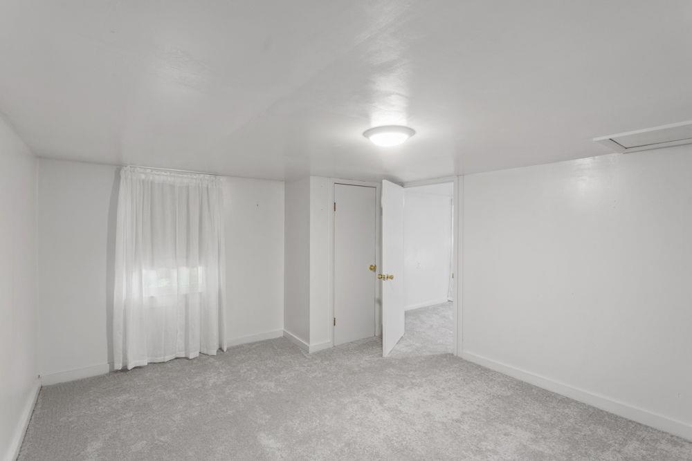 1533 Concord Church Road Timberville, VA 22853 - Photo 22 of 33 Upper NW Bedroom