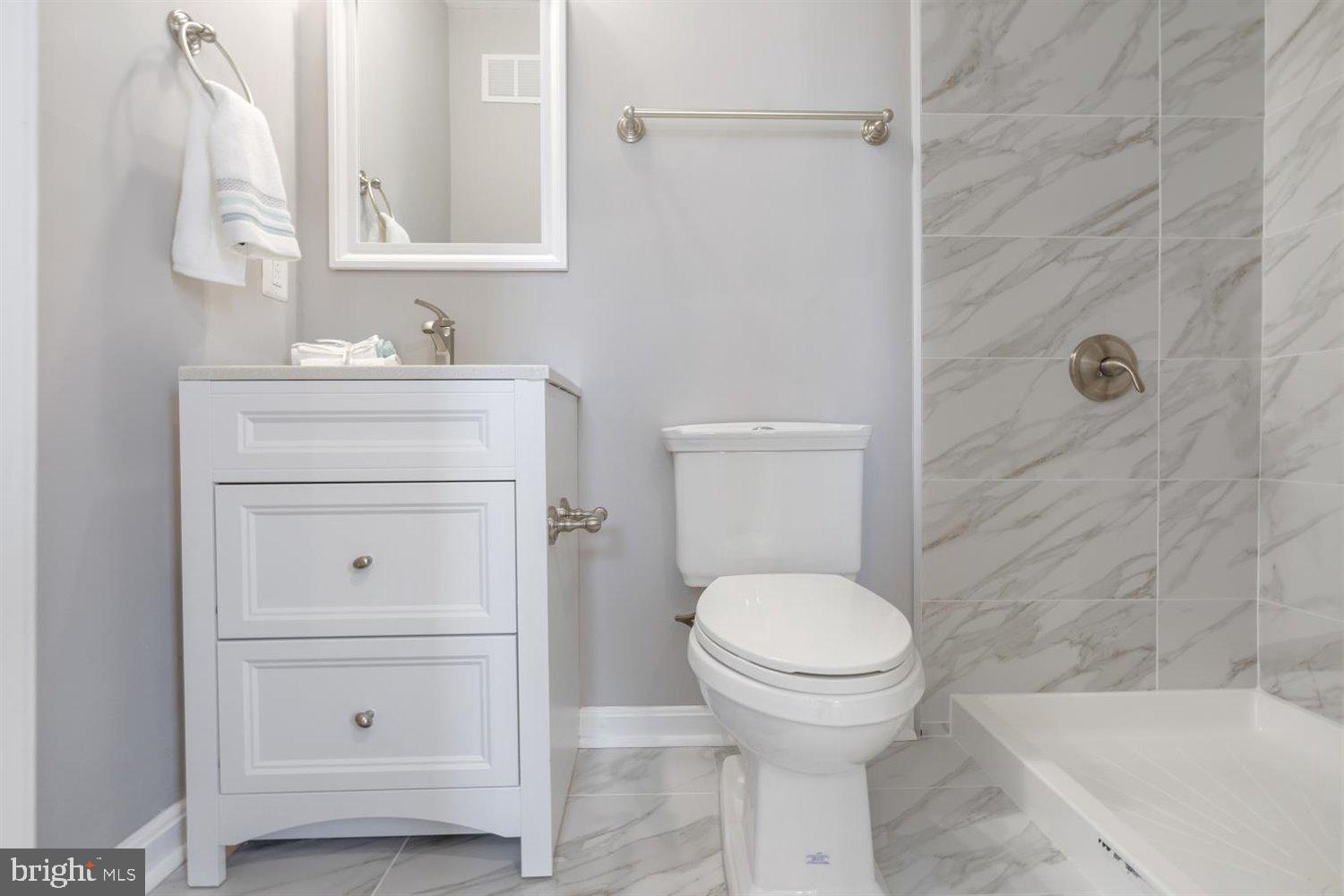 7 Edmondson Ridge Road Baltimore, MD 21228 - Photo 25 of 33
