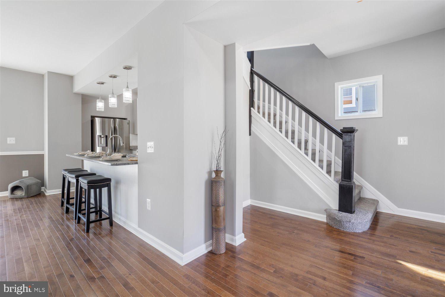 7 Edmondson Ridge Road Baltimore, MD 21228 - Photo 5 of 33
