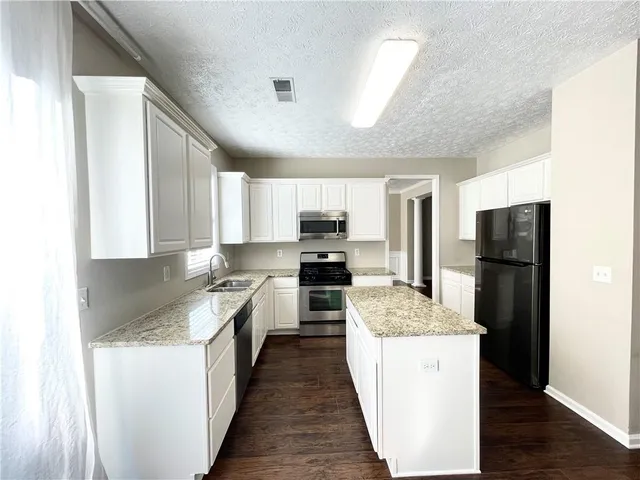 $2,385 | 3543 Butler Springs Trace, Kennesaw, GA 30152