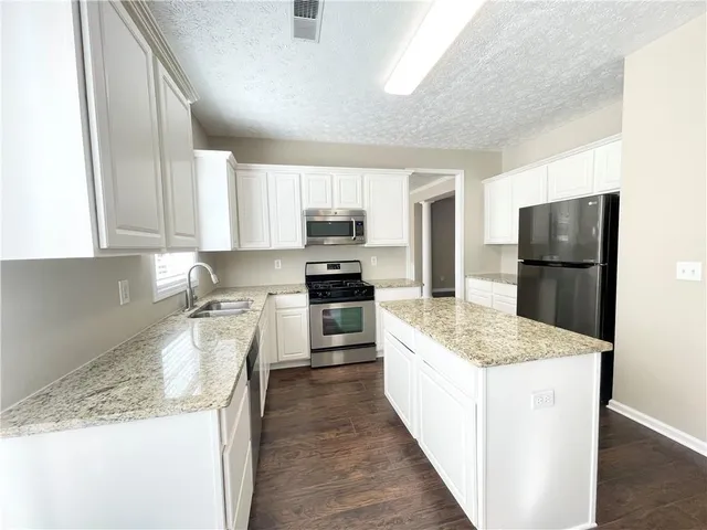 $2,385 | 3543 Butler Springs Trace, Kennesaw, GA 30152