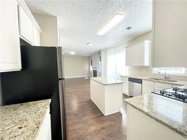 $2,385 | 3543 Butler Springs Trace, Kennesaw, GA 30152