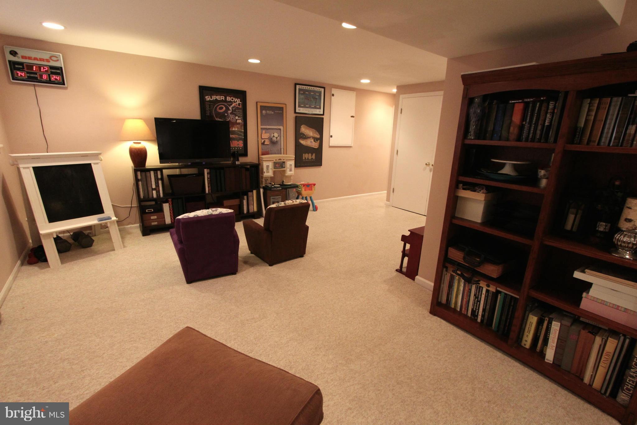 1004 South Culpeper Road Sterling, VA 20164 - Photo 15 of 30 Bedroom (Master)