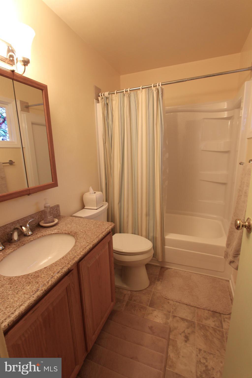 1004 South Culpeper Road Sterling, VA 20164 - Photo 20 of 30 Bath