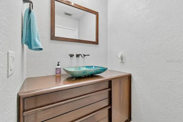 $535,000 | 1611 Sunnyhills Drive, Brandon, FL 33510