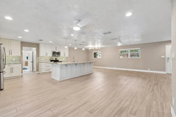 $535,000 | 1611 Sunnyhills Drive, Brandon, FL 33510