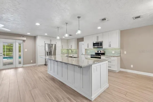 $535,000 | 1611 Sunnyhills Drive, Brandon, FL 33510