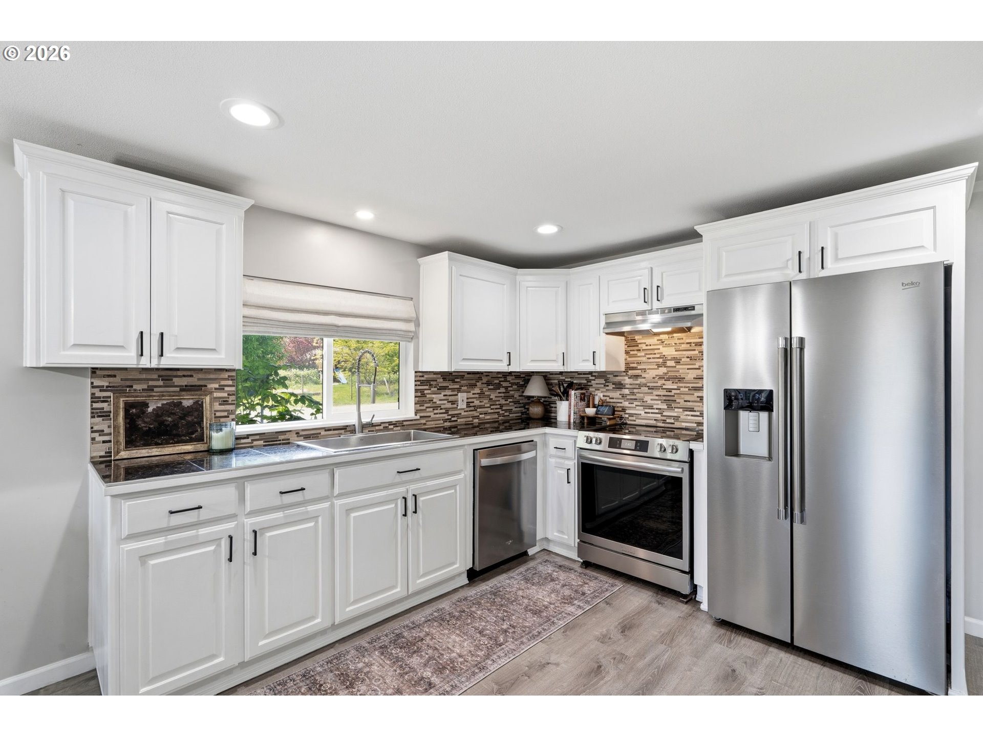 31020 Southwest Unger Road Cornelius, OR 97113 - Photo 12 of 44 Kitchen