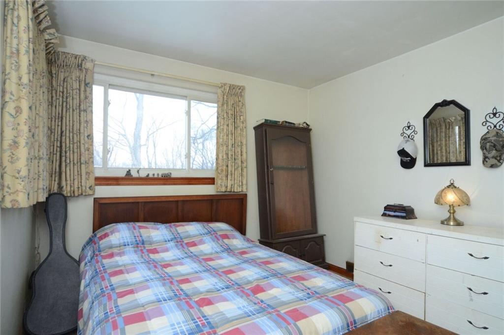 677 Frankfort Road Aliquippa, PA 15001 - Photo 11 of 18 Gallery Image 11