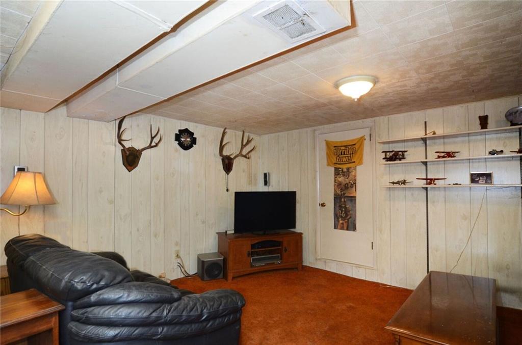 677 Frankfort Road Aliquippa, PA 15001 - Photo 13 of 18 Gallery Image 13