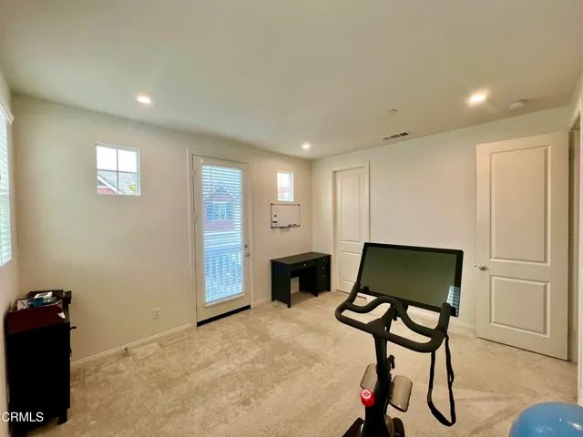 $3,500 | 394 Water Lily Street, Fillmore, CA 93015