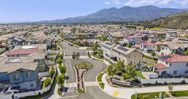 $3,500 | 394 Water Lily Street, Fillmore, CA 93015