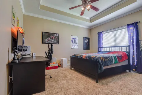 $1,000,000 | 5610 Westerham, Weston Lakes, TX 77441