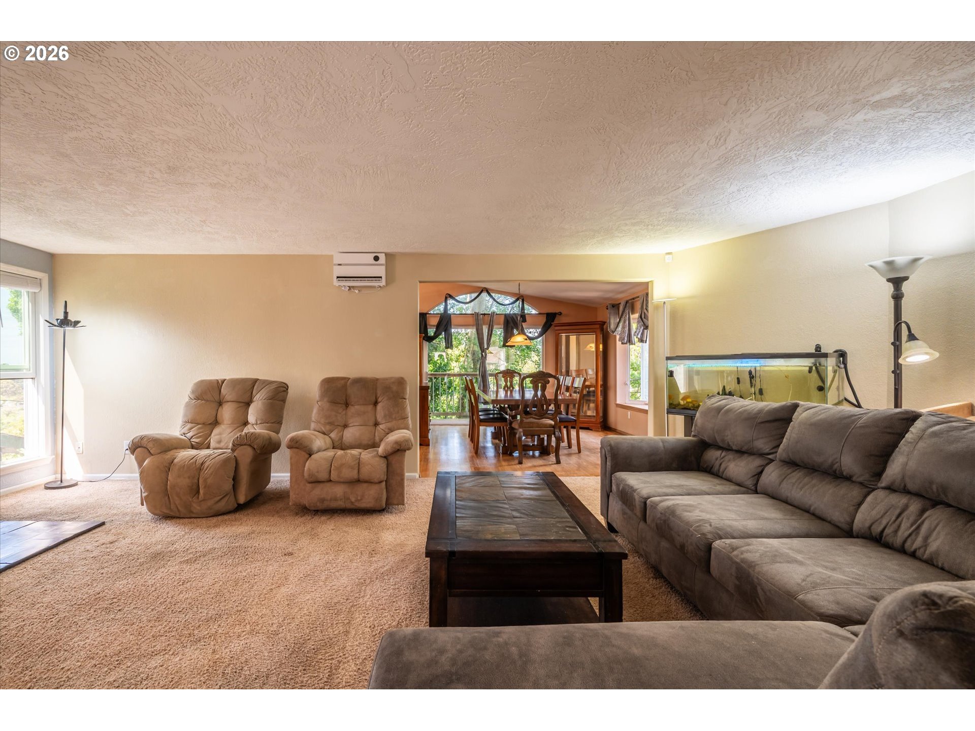 1750 Lincoln Road Coos Bay, OR 97420 - Photo 16 of 48 Living Room