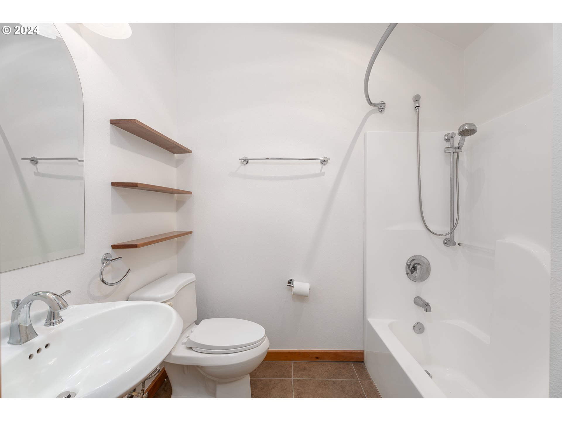 567 Skelly Road Yoncalla, OR 97499 - Photo 12 of 48 Gallery Image 12