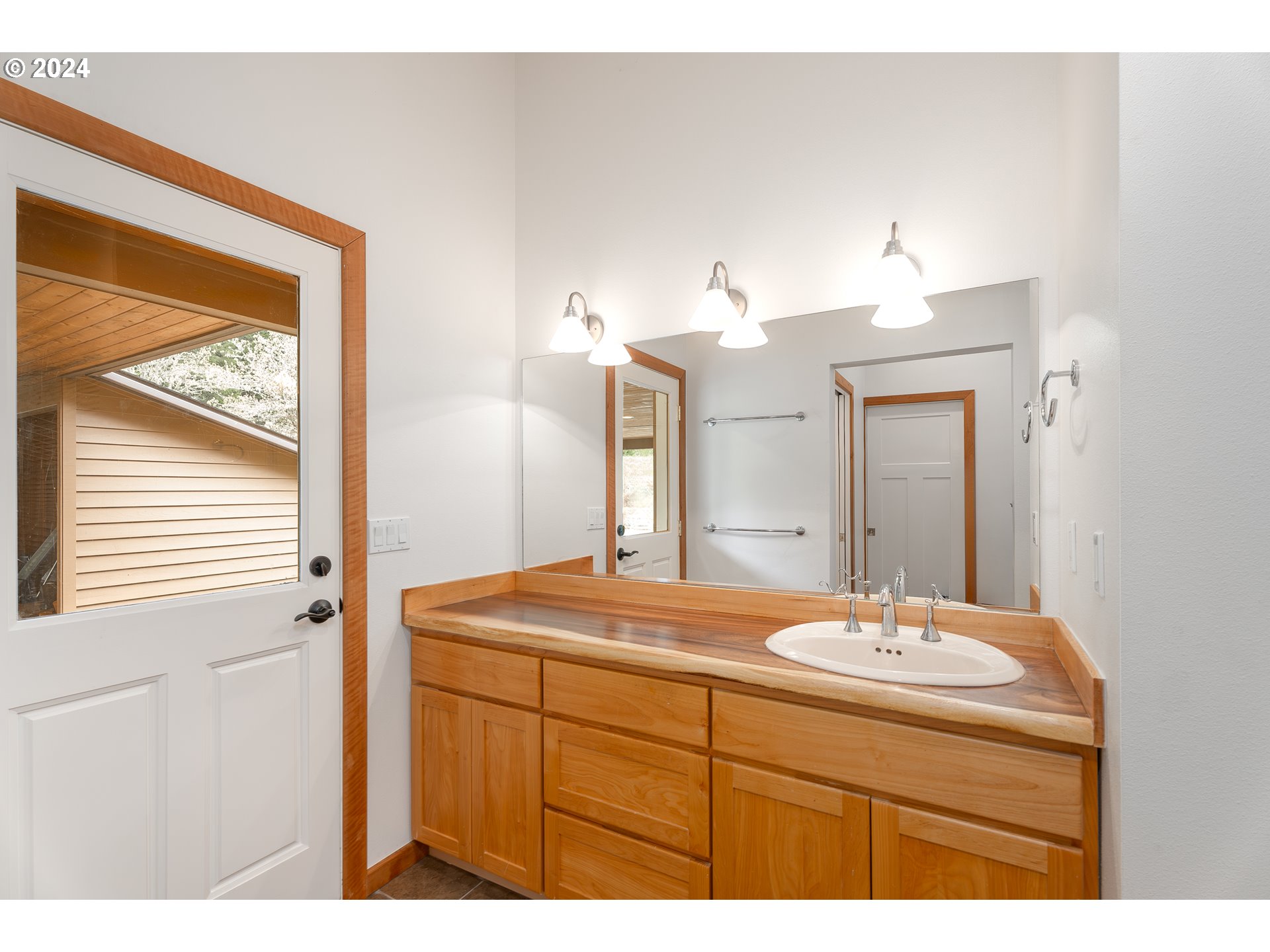 567 Skelly Road Yoncalla, OR 97499 - Photo 20 of 48 Gallery Image 20