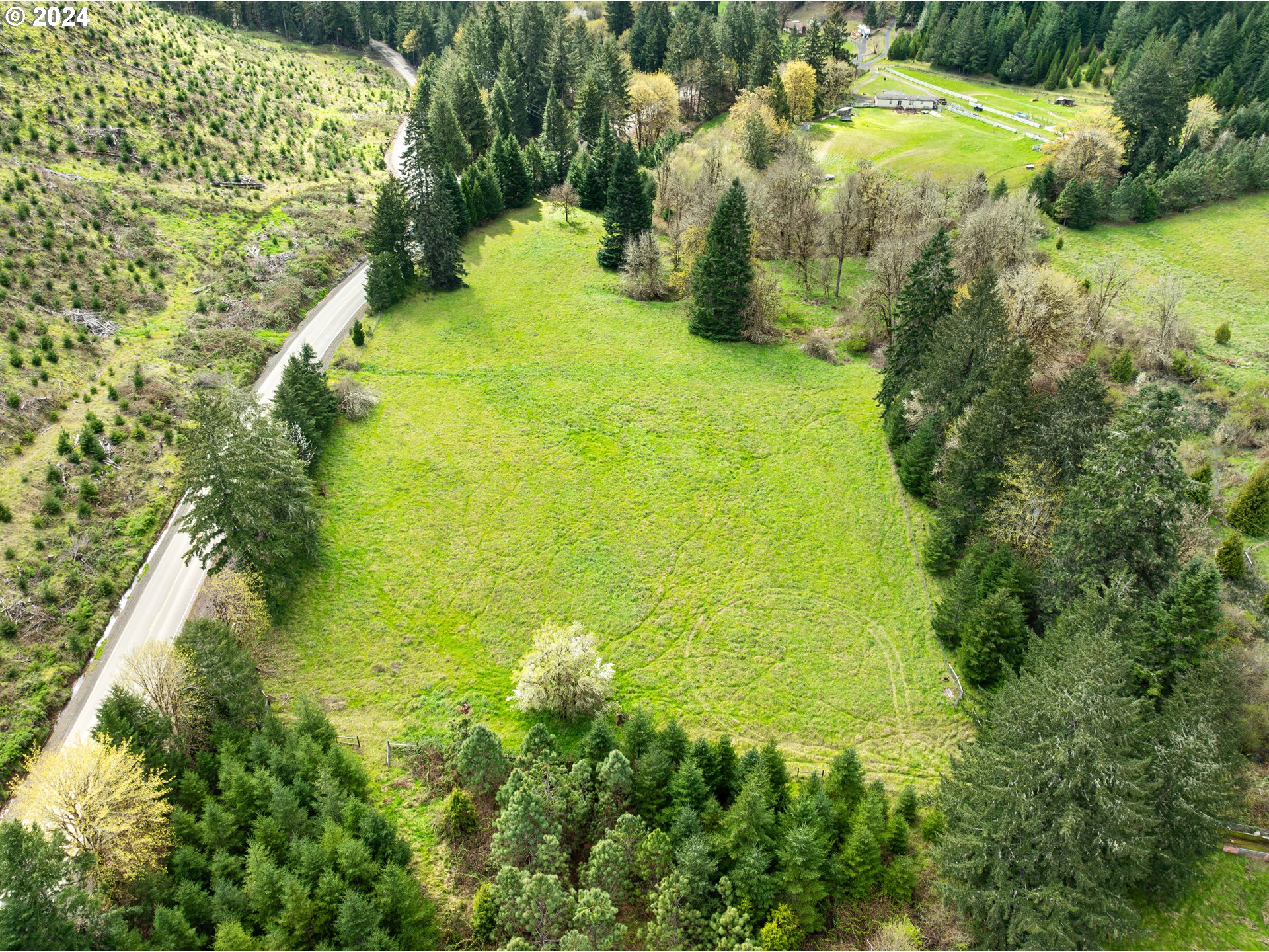 567 Skelly Road Yoncalla, OR 97499 - Photo 43 of 48 Gallery Image 43