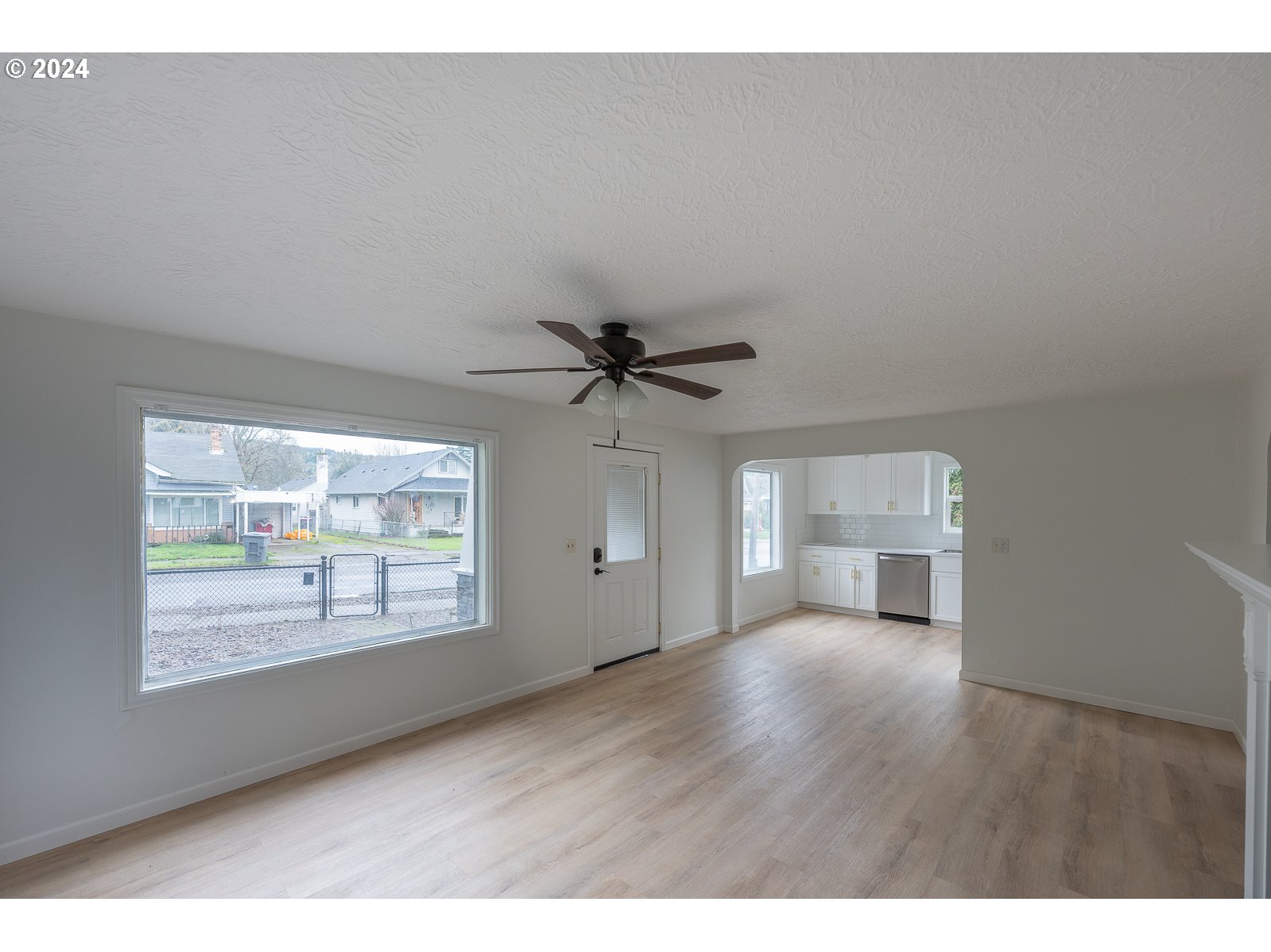 420 Southeast Sheridan Road Sheridan, OR 97378 - Photo 6 of 25 Gallery Image 6