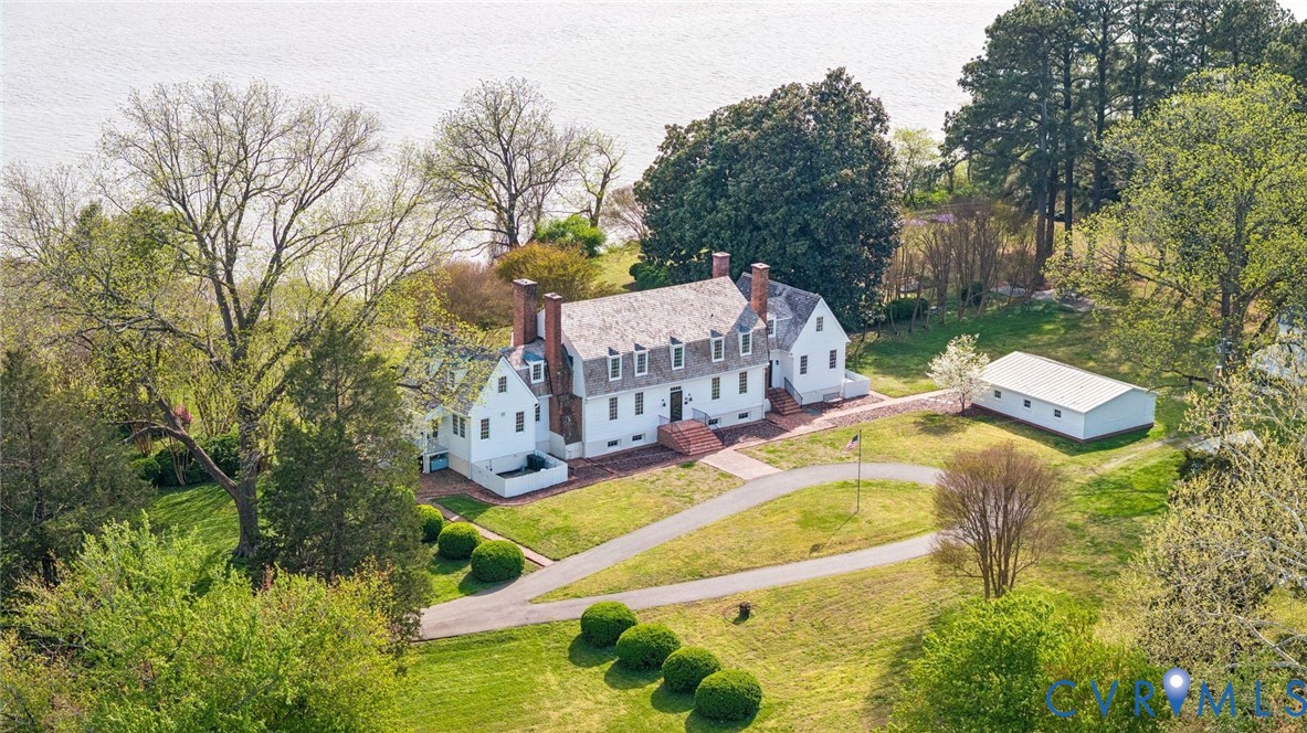 1685 Sweet Hall Road West Point, VA 23181 - Photo 8 of 47 Windsor Shades with a view looking up the Pamunkey