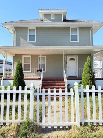 $450,000 | 601 Thompson Avenue, Bound Brook, NJ 08805