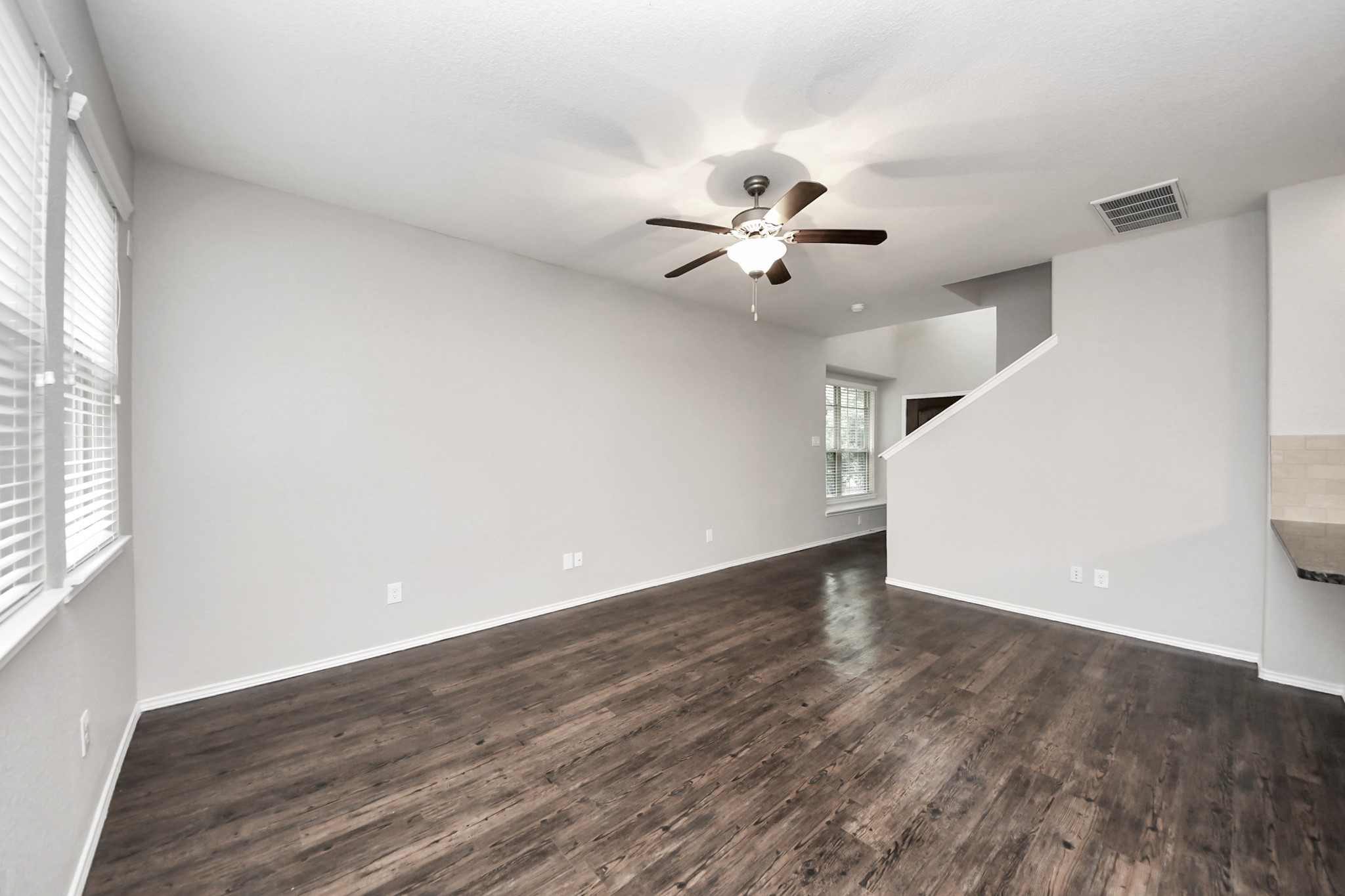 16130 Beachside Place Crosby, TX 77532 - Photo 13 of 49