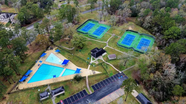 $1,800 | 16130 Beachside Place, Crosby, TX 77532