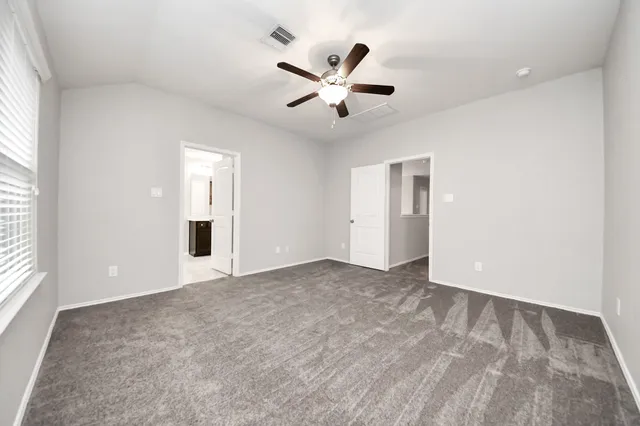 $1,800 | 16130 Beachside Place, Crosby, TX 77532