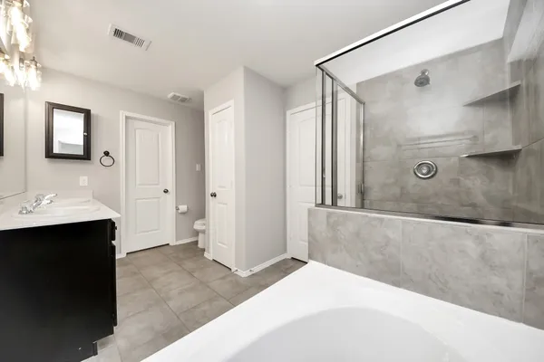 a view of walk in closet