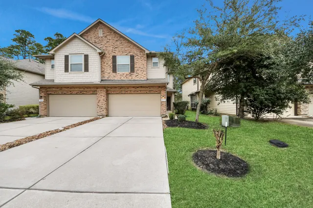 $1,800 | 16130 Beachside Place, Crosby, TX 77532