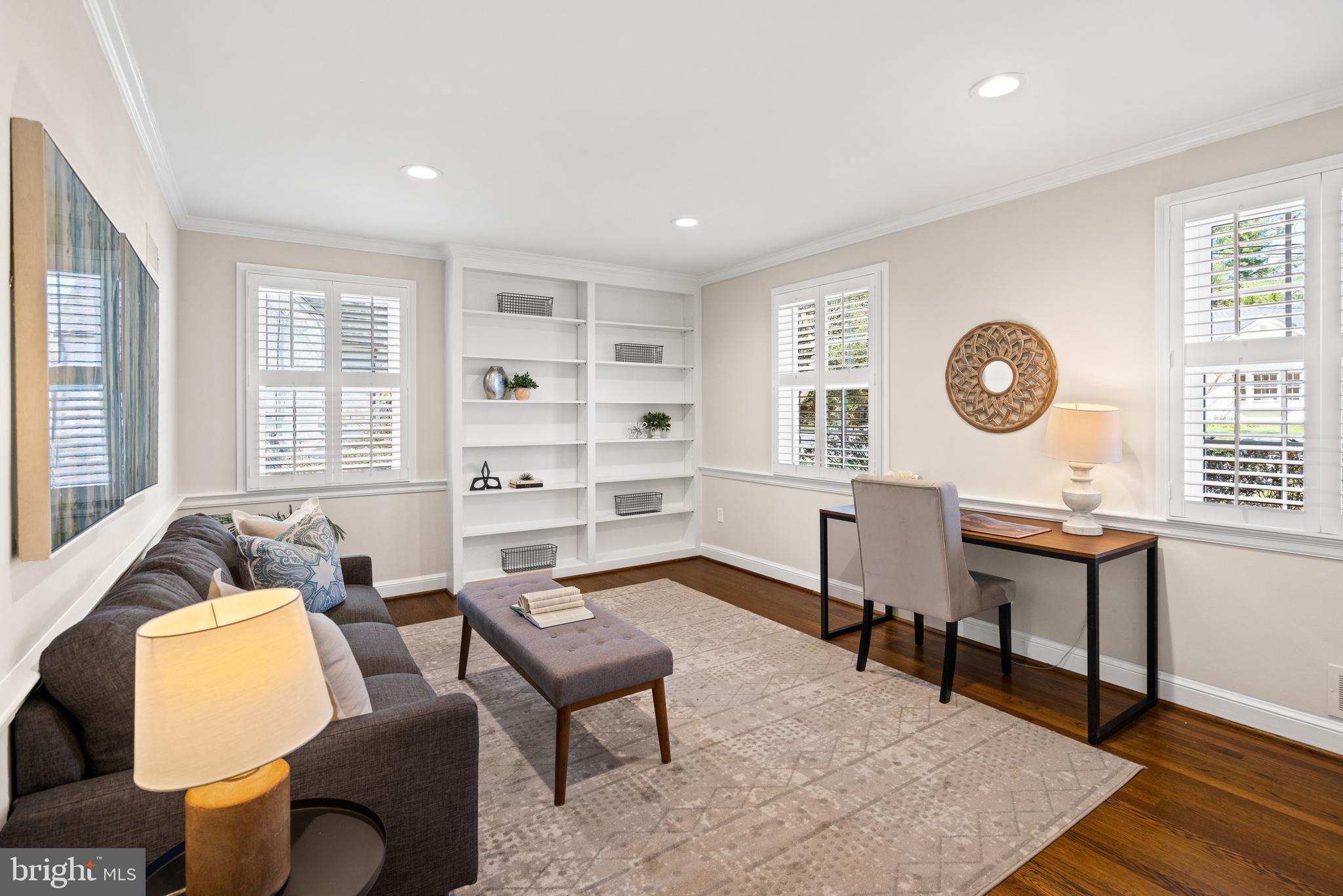 5112 Scarsdale Road Bethesda, MD 20816 - Photo 4 of 44