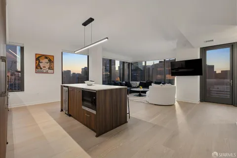 $2,250,000 | 280 Spear Street, Unit 31A, San Francisco, CA 94105