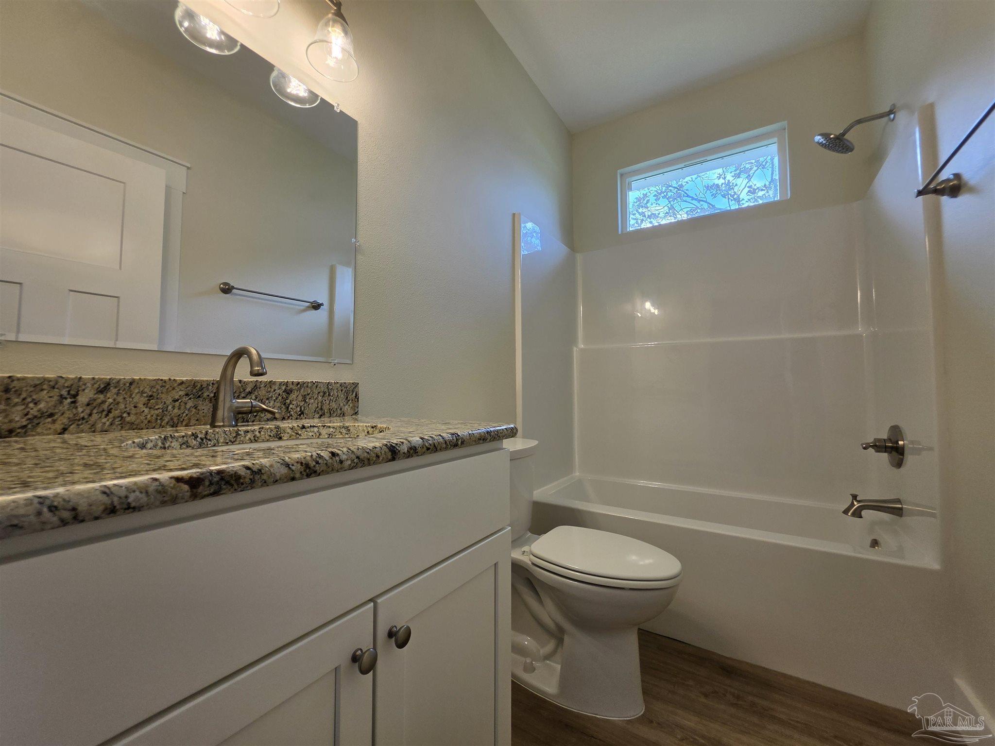 2289 Dog Track Road, Unit B Pensacola, FL 32506 - Photo 12 of 18