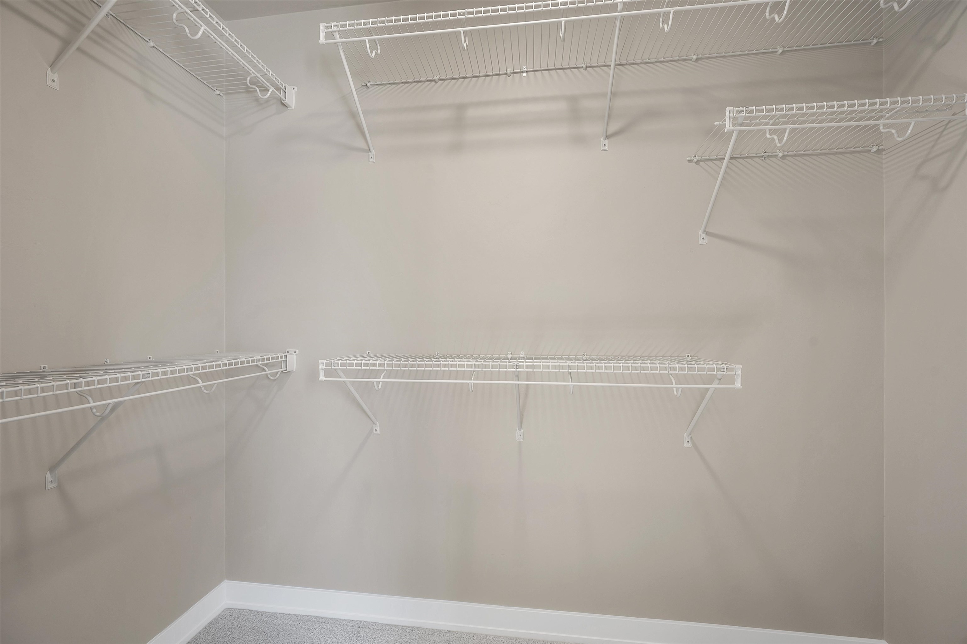 1230 Goodell Street Green Bay, WI 54301 - Photo 13 of 36