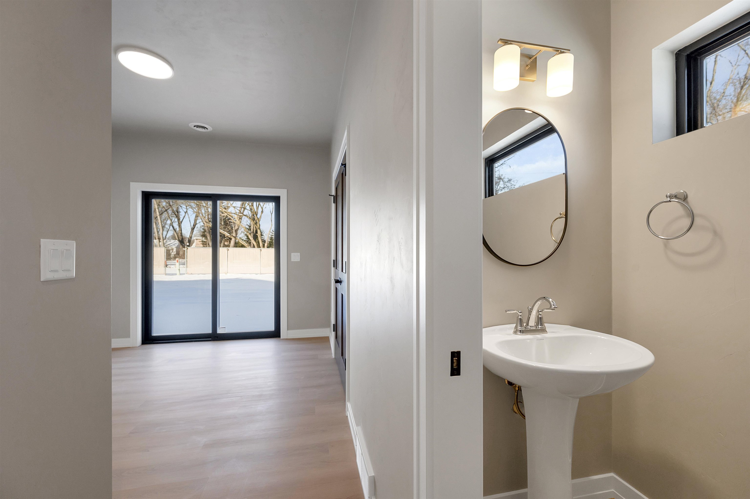 1230 Goodell Street Green Bay, WI 54301 - Photo 24 of 36