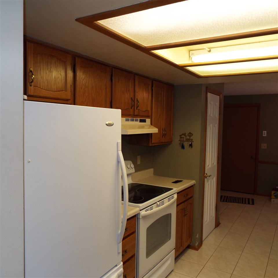 9602 Mariners Ridge Drive Fort Wayne, IN 46819 - Photo 2 of 36