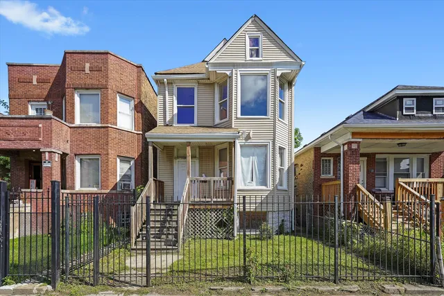 $319,900 | 6619 South Maryland Avenue, Chicago, IL 60637