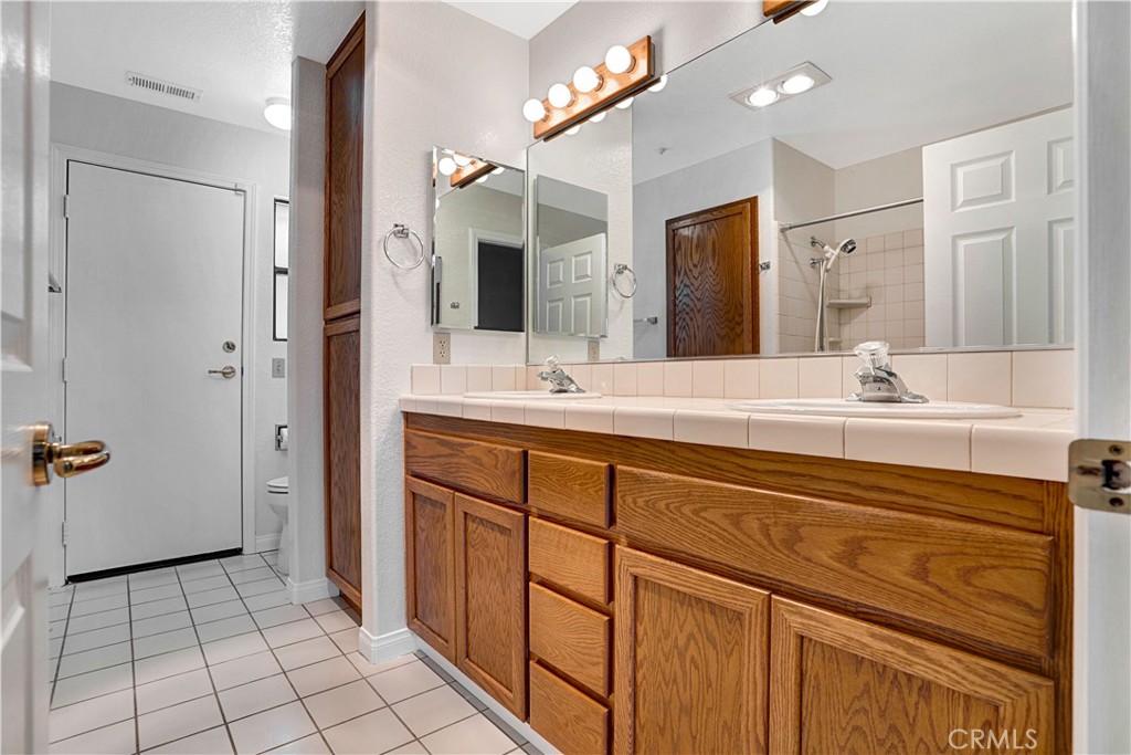 8258 Via Urner Way Bonsall, CA 92003 - Photo 12 of 49