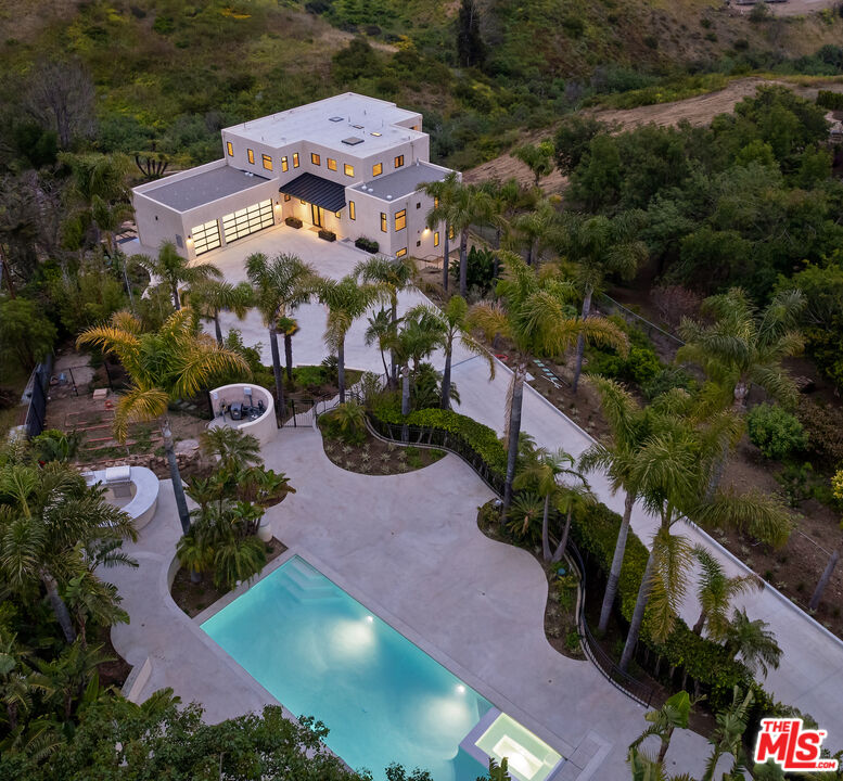 6242 Cavalleri Road Malibu, CA 90265 - Photo 1 of 20
