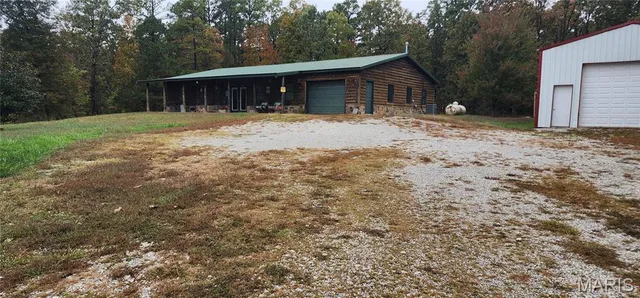 $365,000 | 18755 Dixon Road, Licking, MO 65542